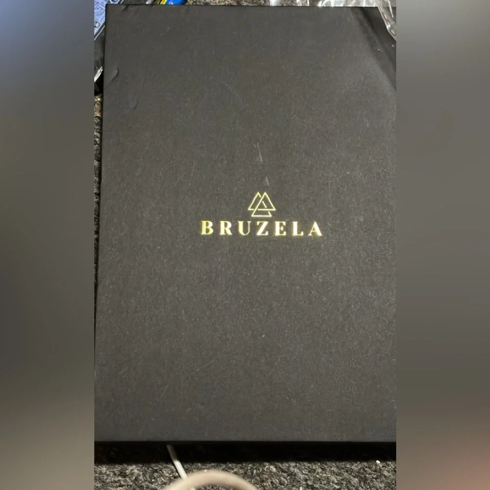 New in gift box Bruzela hard cover lined notebook blue